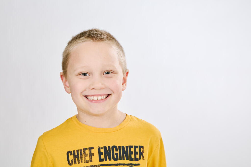 lapsikuvaus-turku-edullinen-perhekuvaus-valokuvaaja-linnankatu